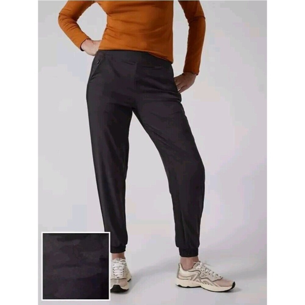 Athleta Brooklyn Camo Joggers Pants Size 18 Athleisure Gorpcore Hiking Outdoors